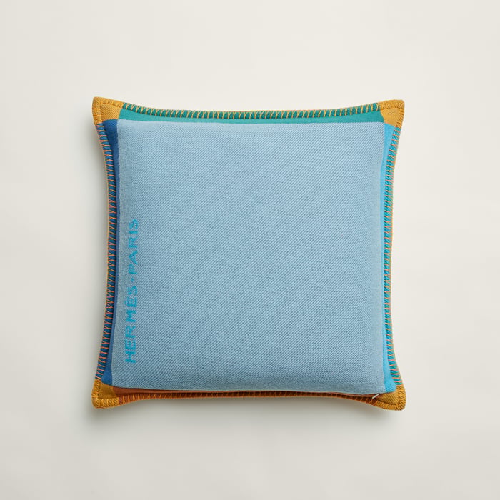 Hi Pillow