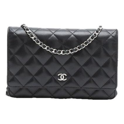 Wallet On Chain leather crossbody bag