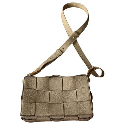 Cassette leather crossbody bag
