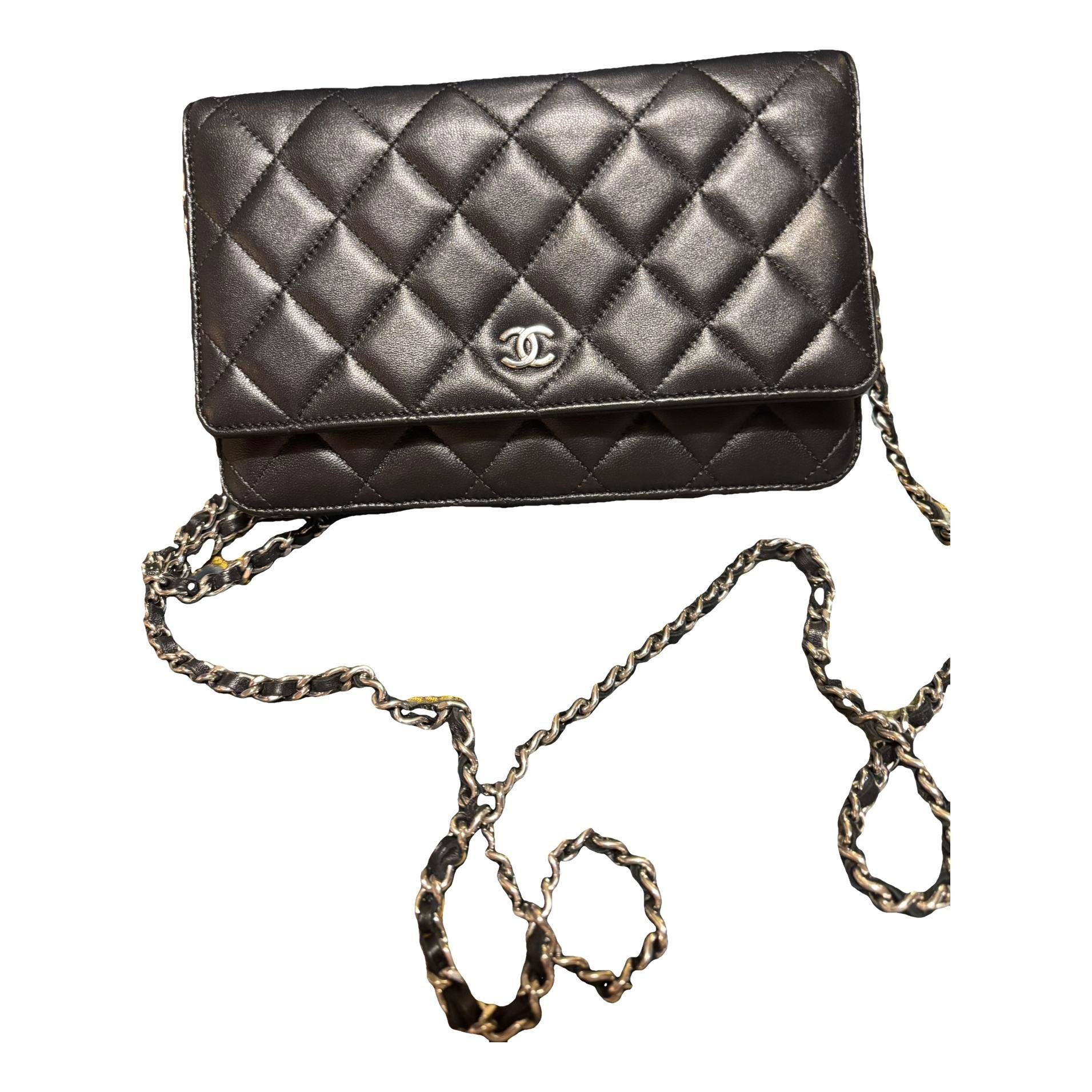Wallet On Chain Timeless/Classique leather handbag