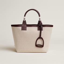 Steeple 25 bag