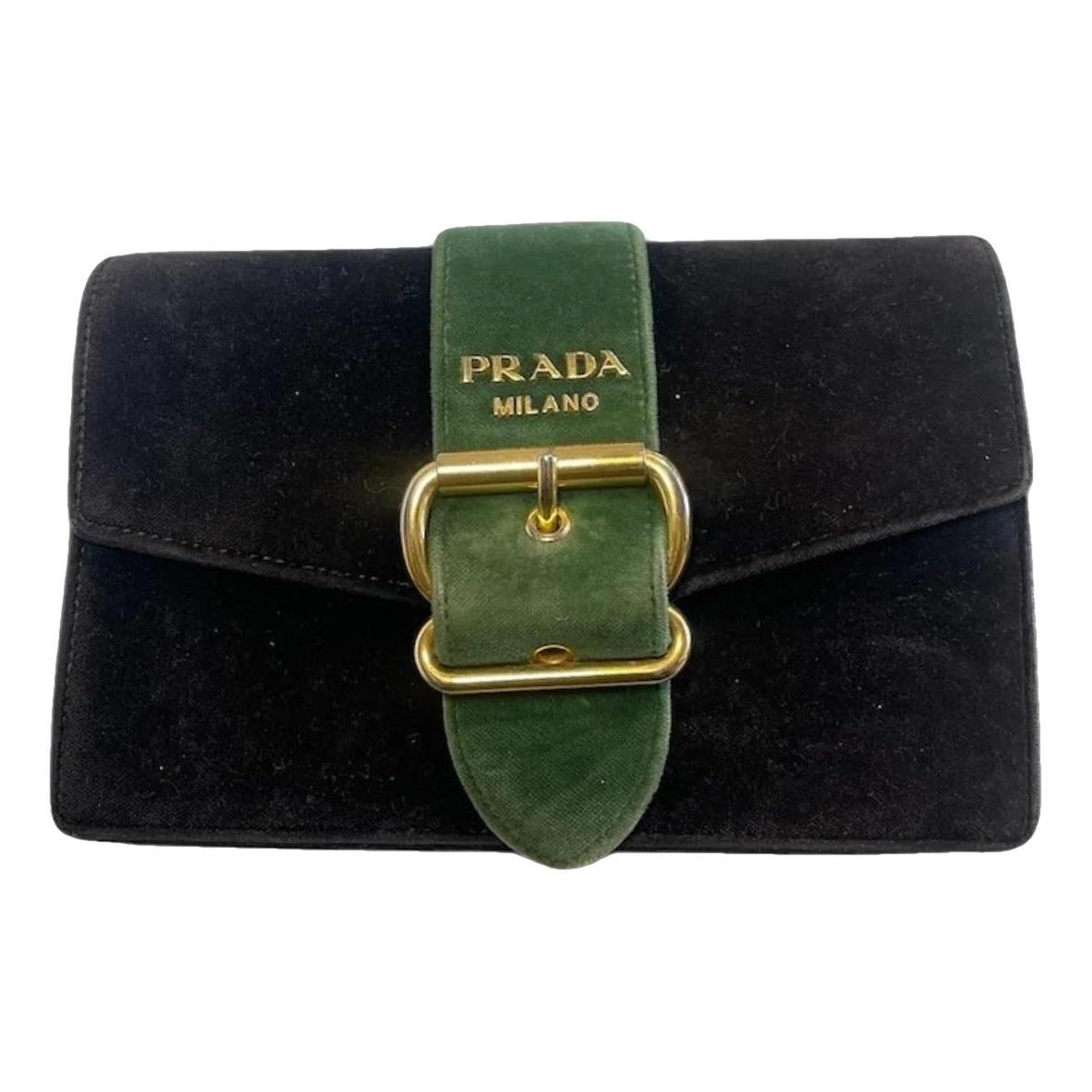 Buckle velvet bag