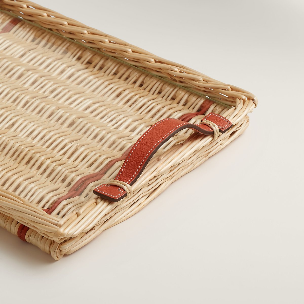 Terre Battue Oseraie Color Tray, Very Small Model