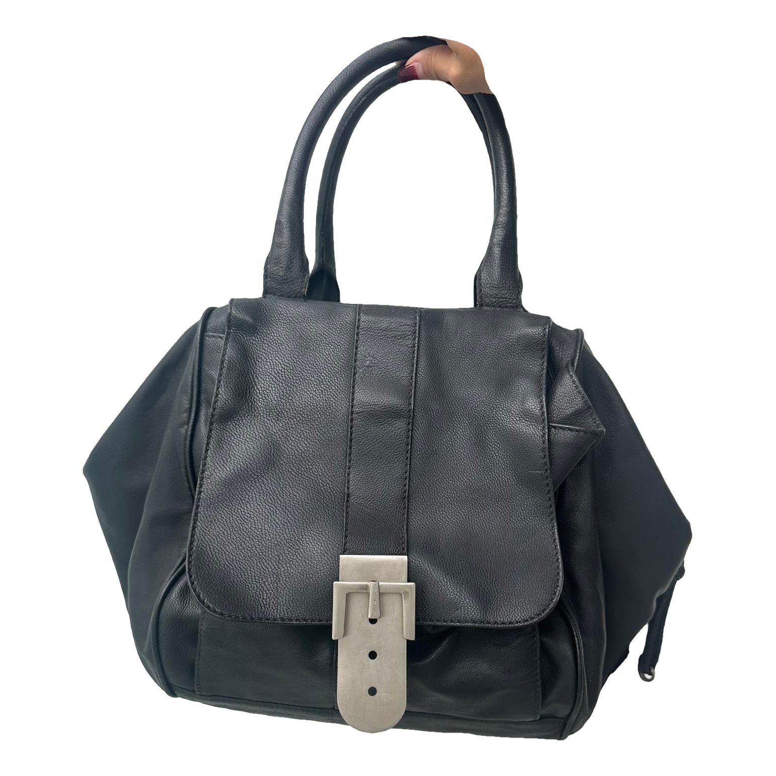 Leather handbag