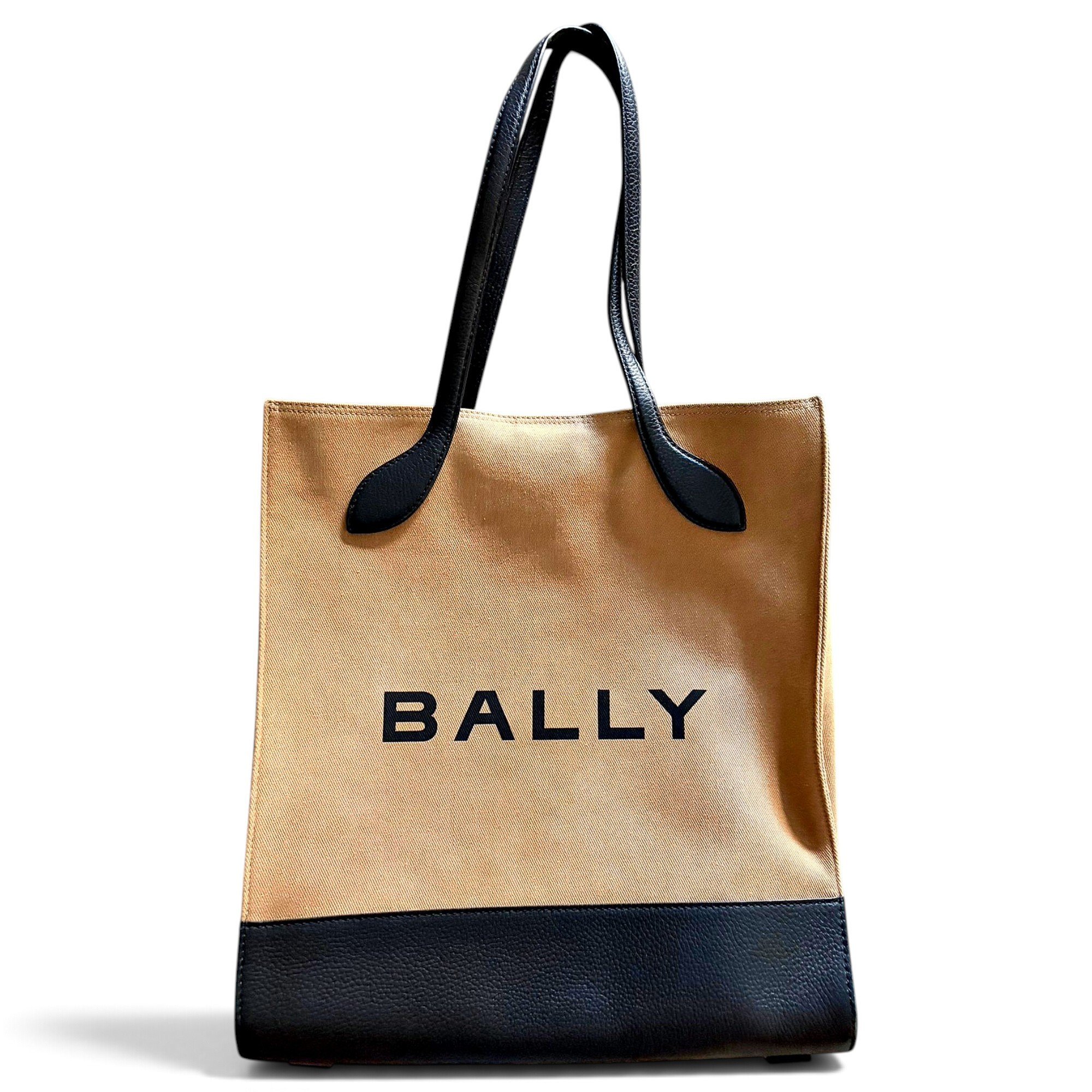 Bally Leather handbag