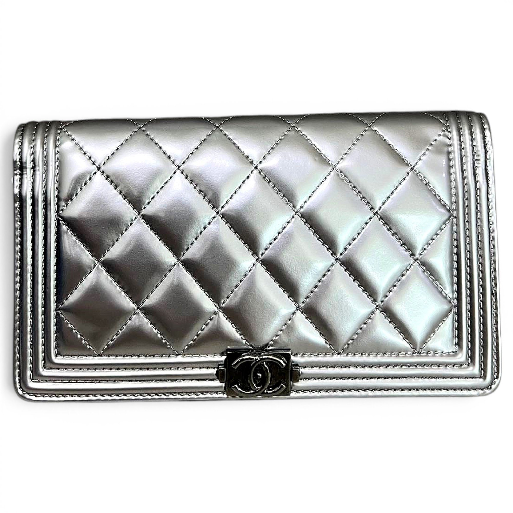 Patent leather clutch bag