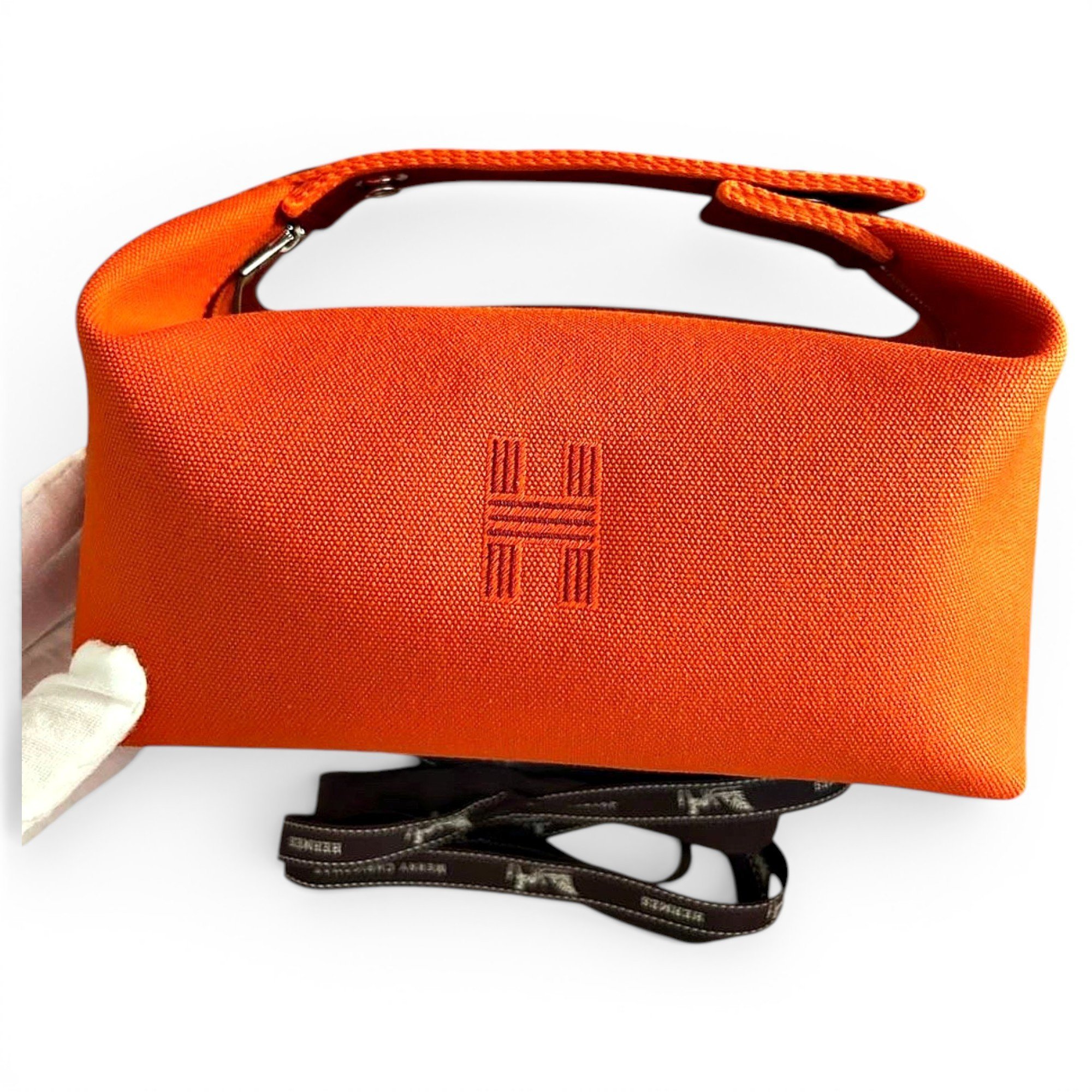 Bride à brac vanity case