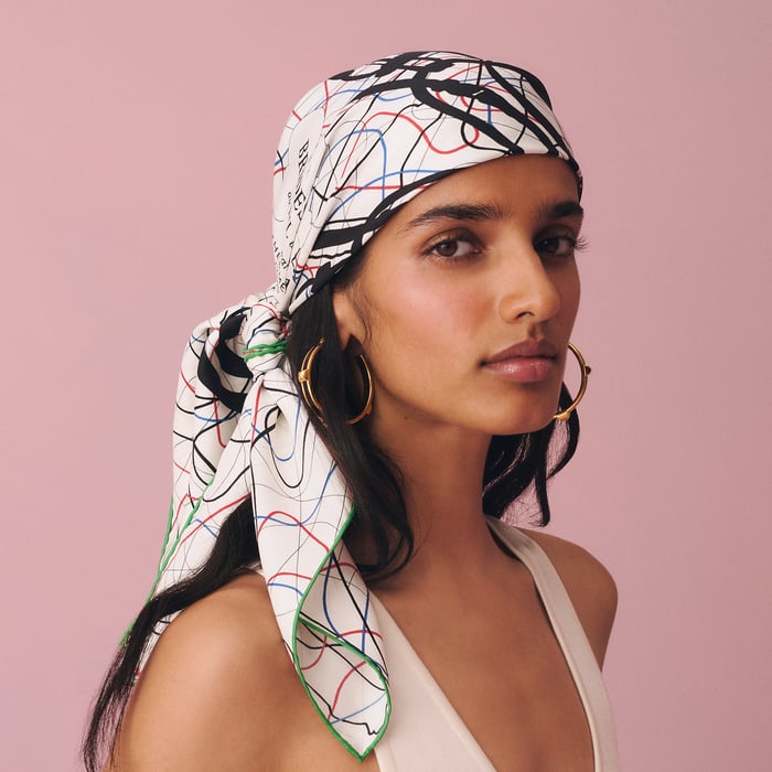 Brides De Gala Au Fil De Soie Scarf 90