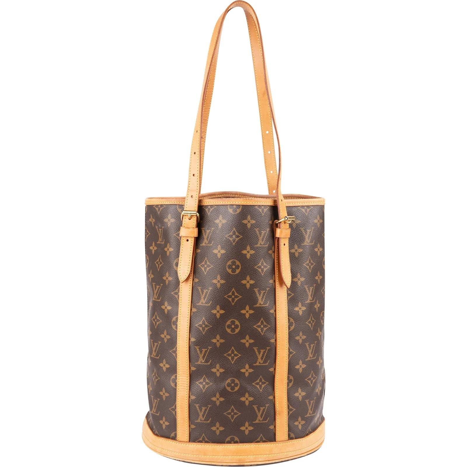 Bucket leather handbag