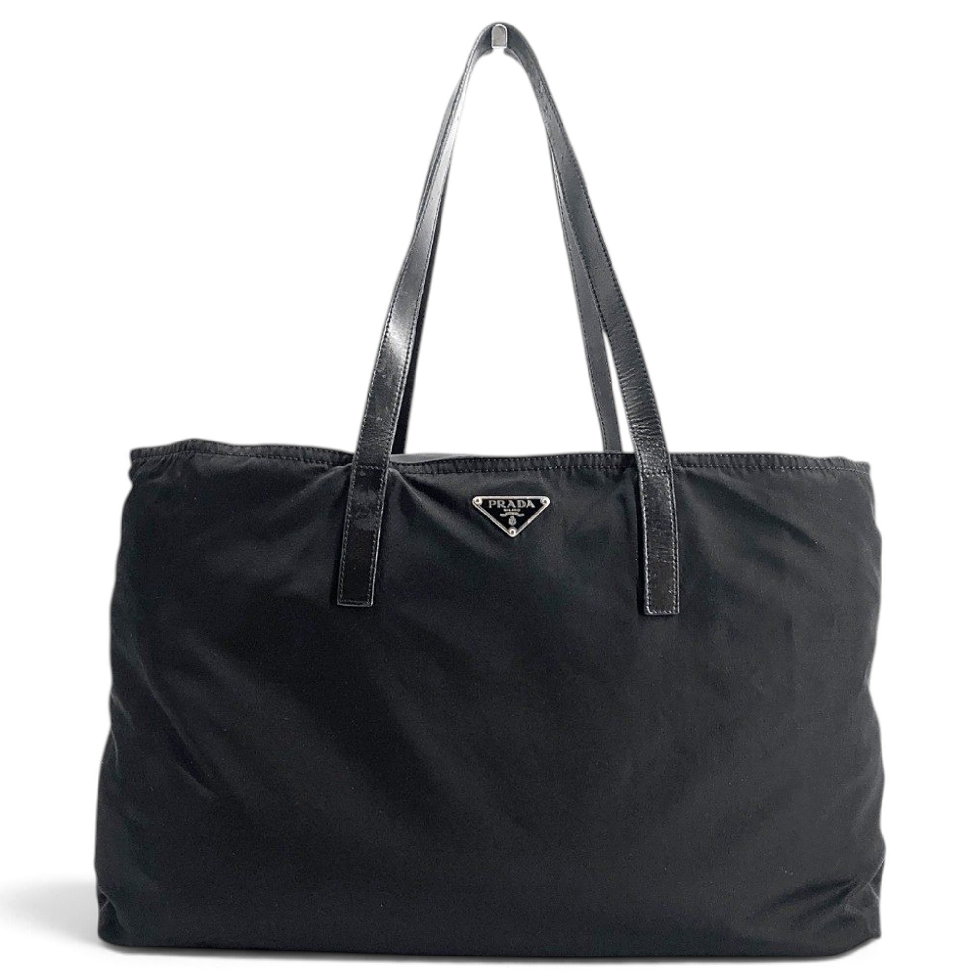 Triangle tote
