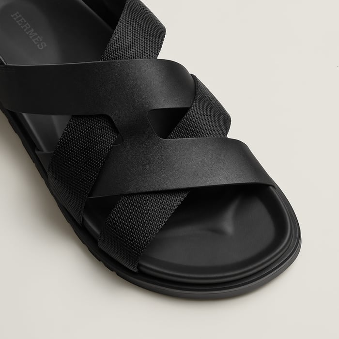 Noir Heracles 샌들