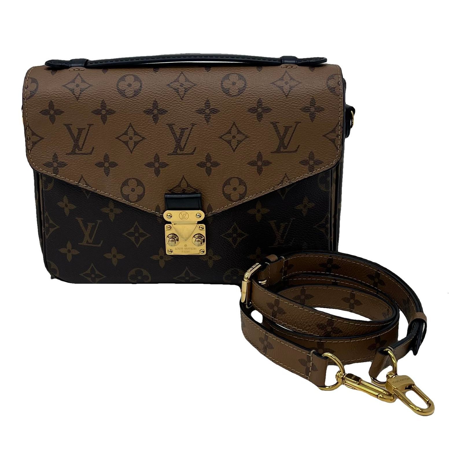 Metis leather handbag