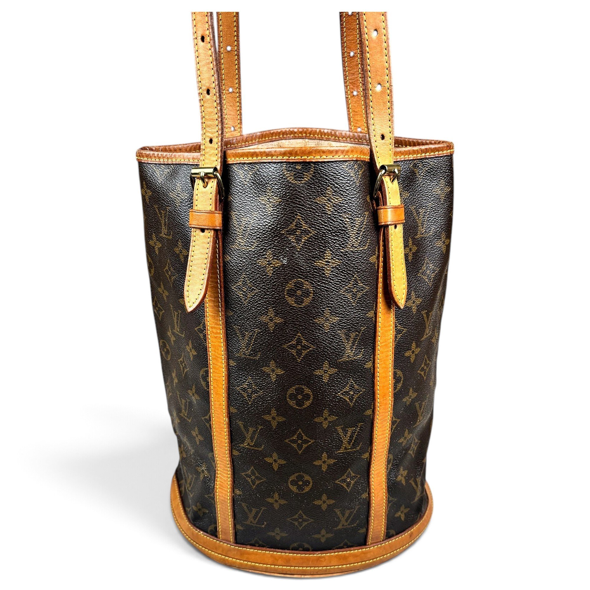 Bucket leather handbag