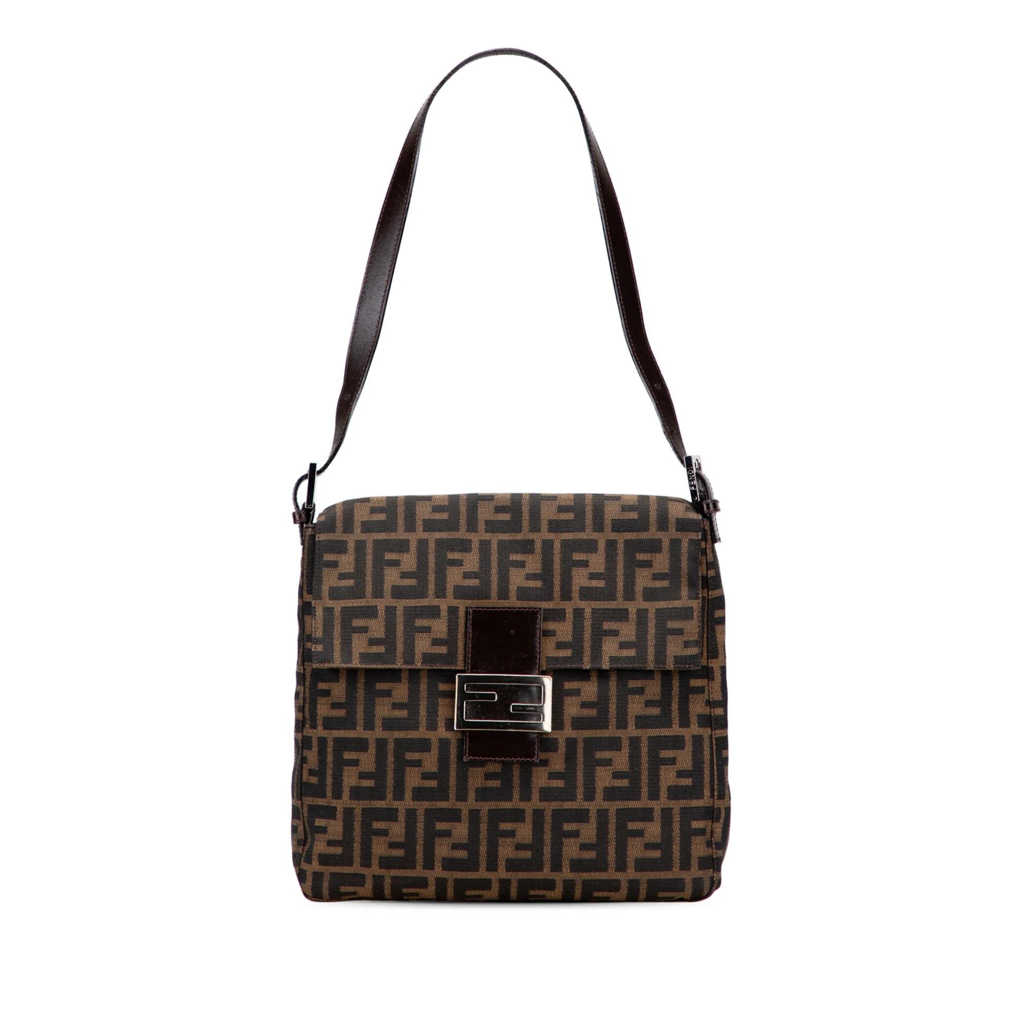Pocket leather handbag