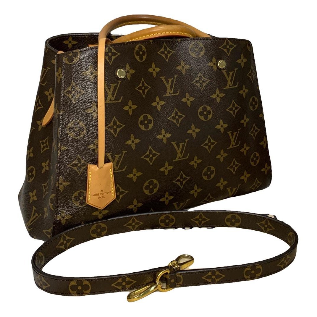 Montaigne leather handbag