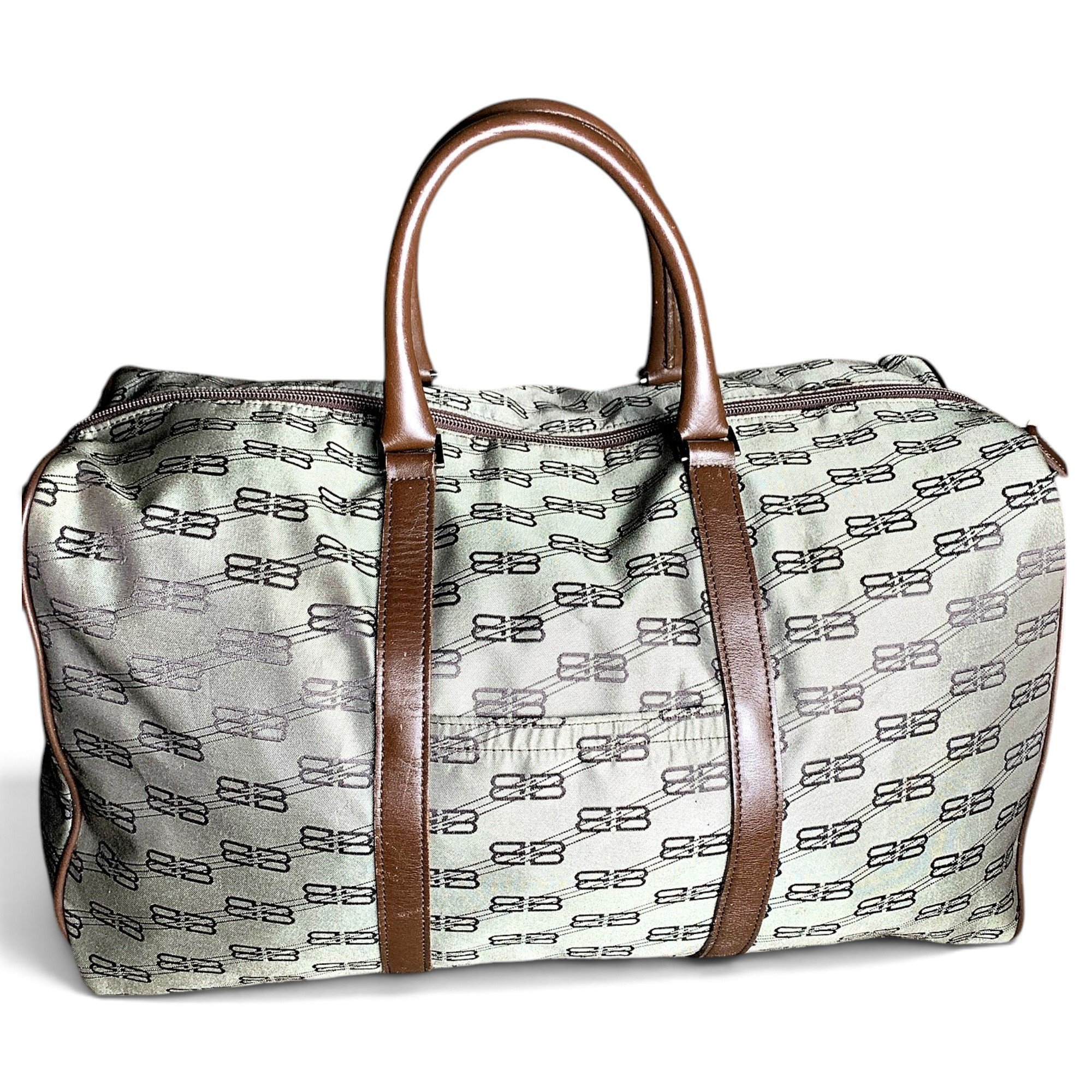 Cloth travel bag