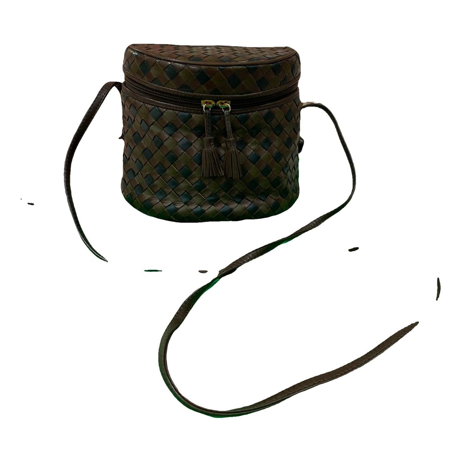 Leather crossbody bag