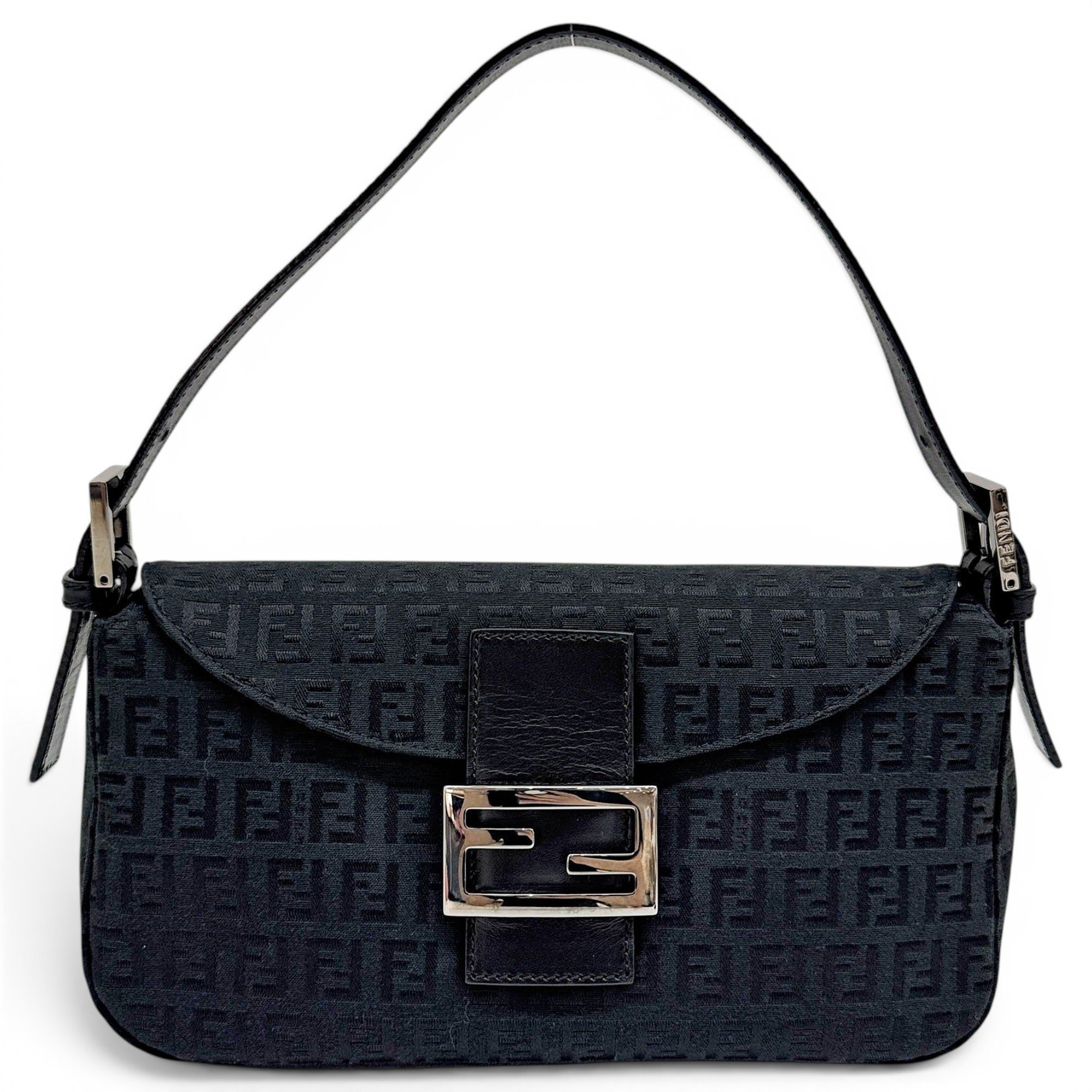 Baguette cloth handbag