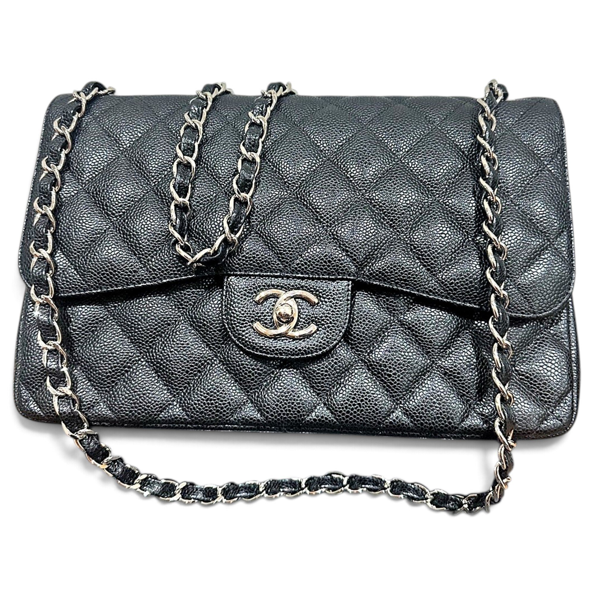 Chanel Timeless/Classique leather handbag