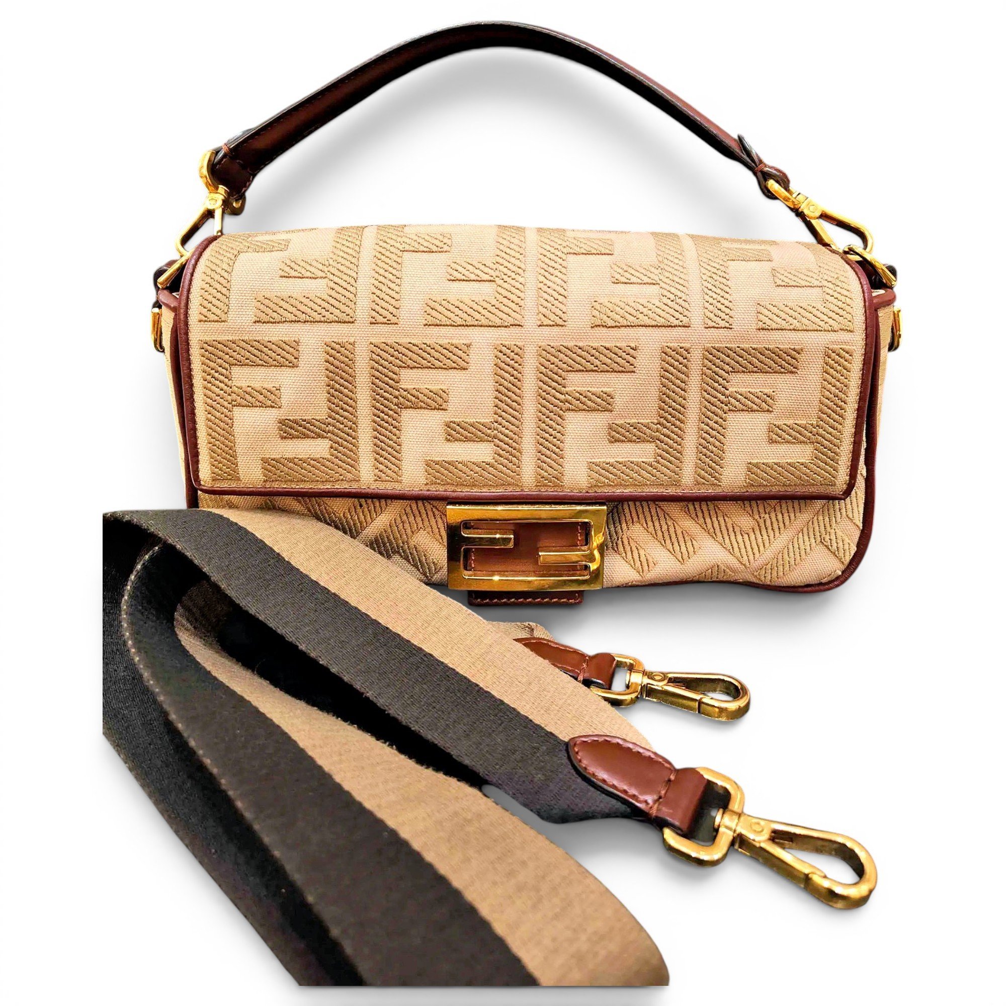 Baguette cloth handbag