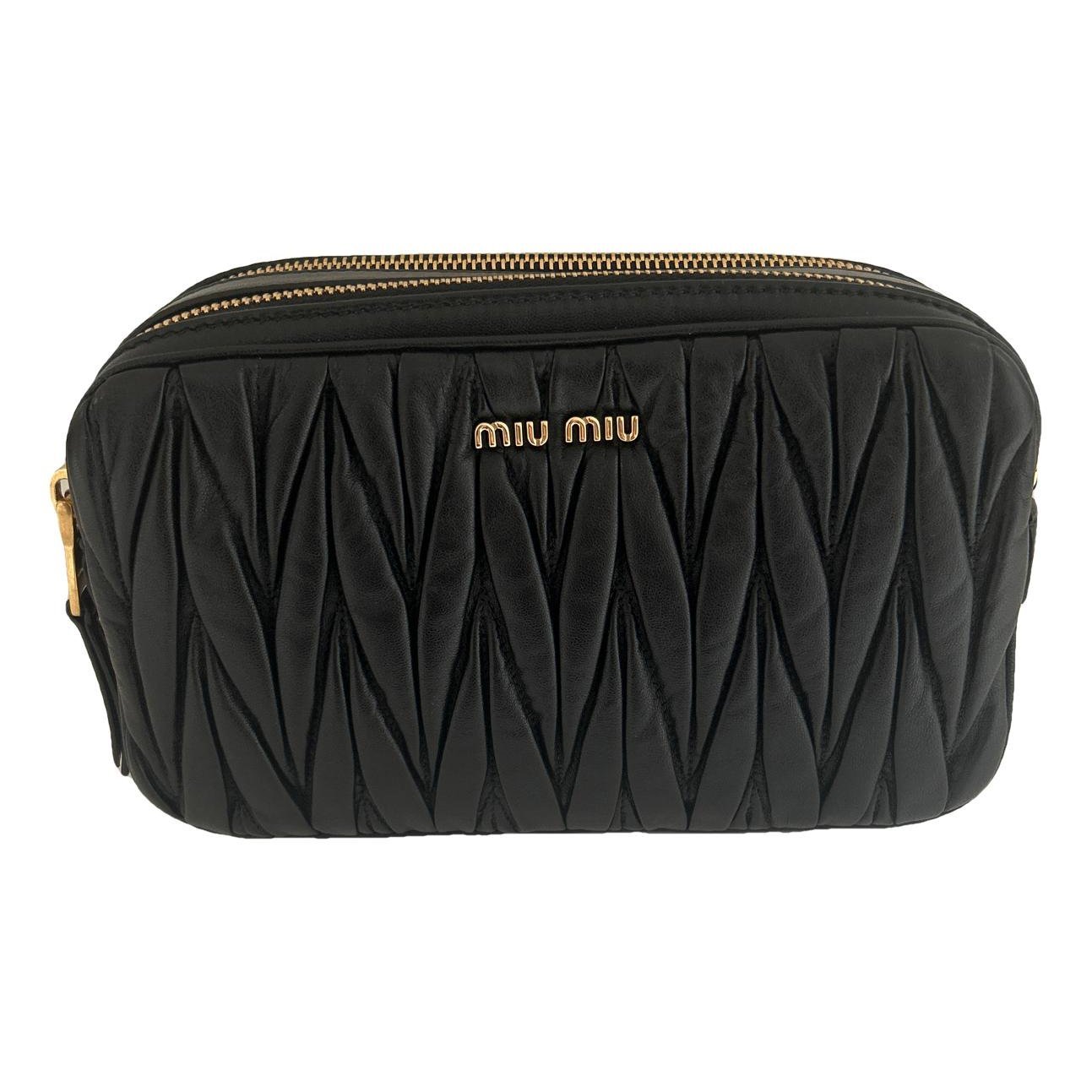 Matelassé leather crossbody bag