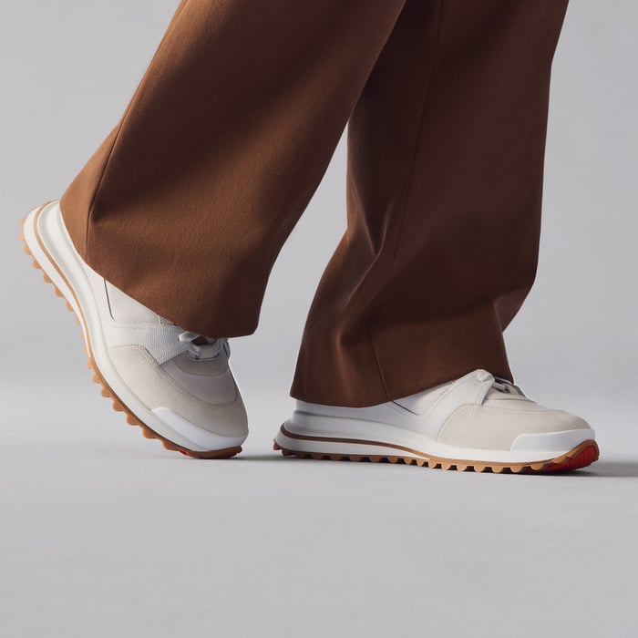 Blanc Leader Sneaker