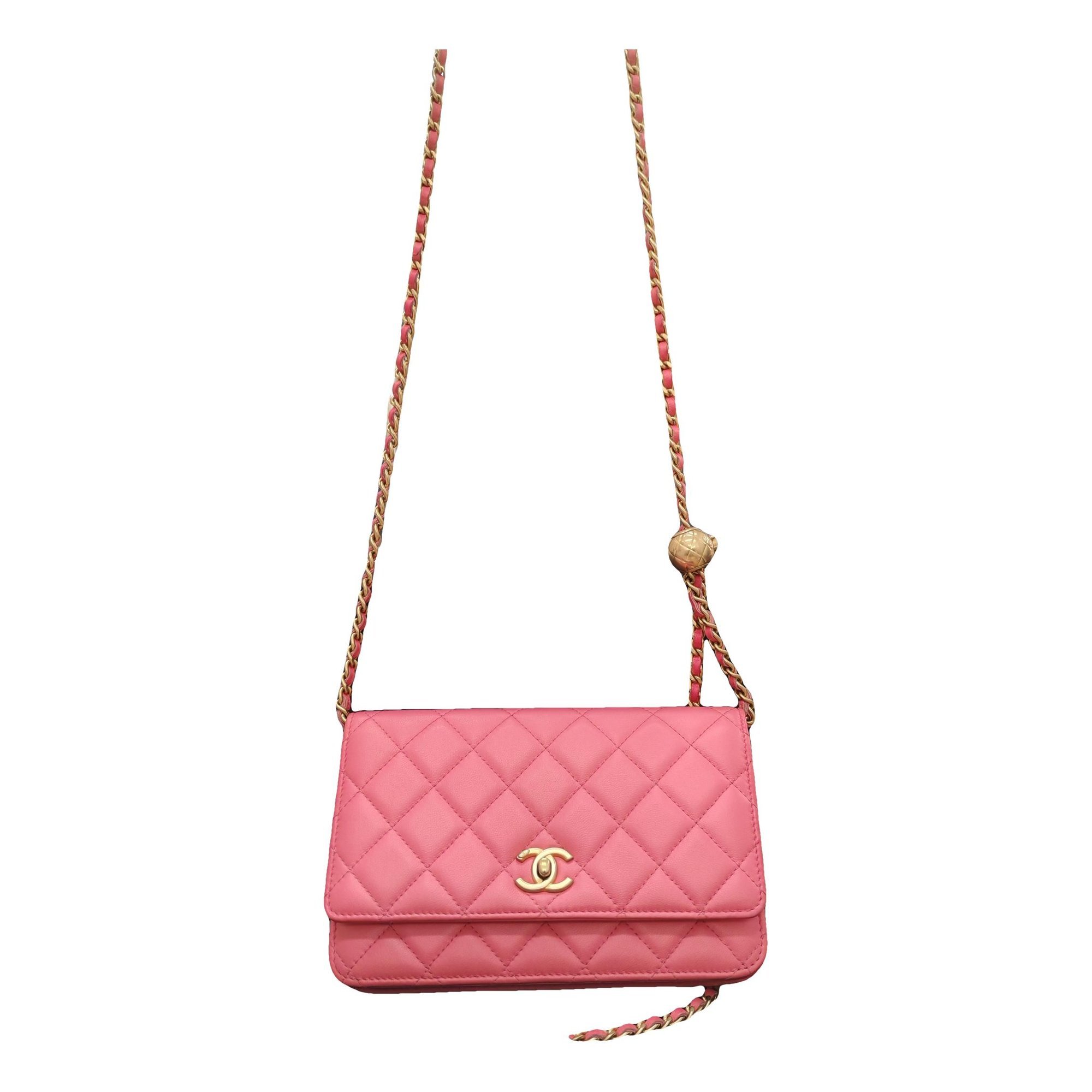 Wallet On Chain Timeless/Classique leather crossbody bag