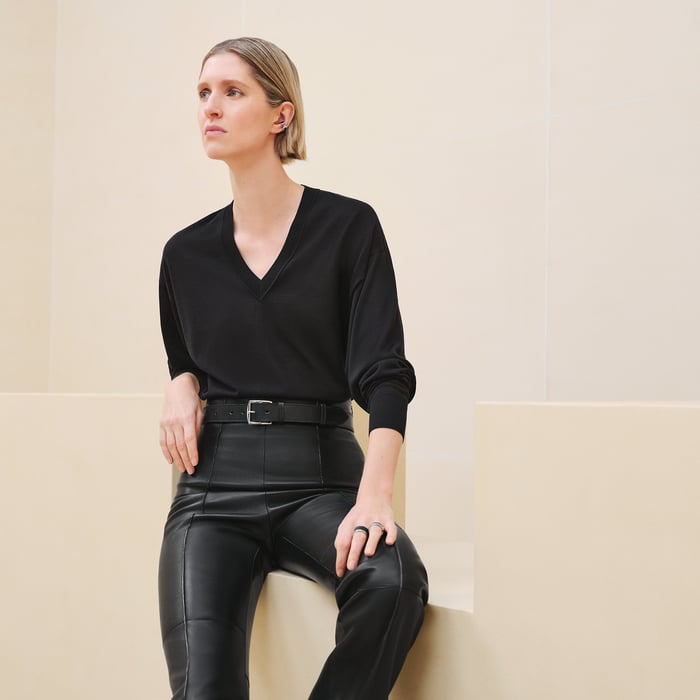 Noir Cashmere Long-sleeve Sweater