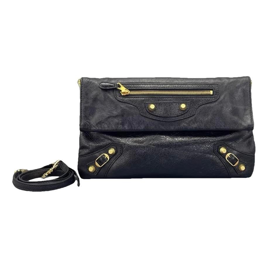 City leather handbag