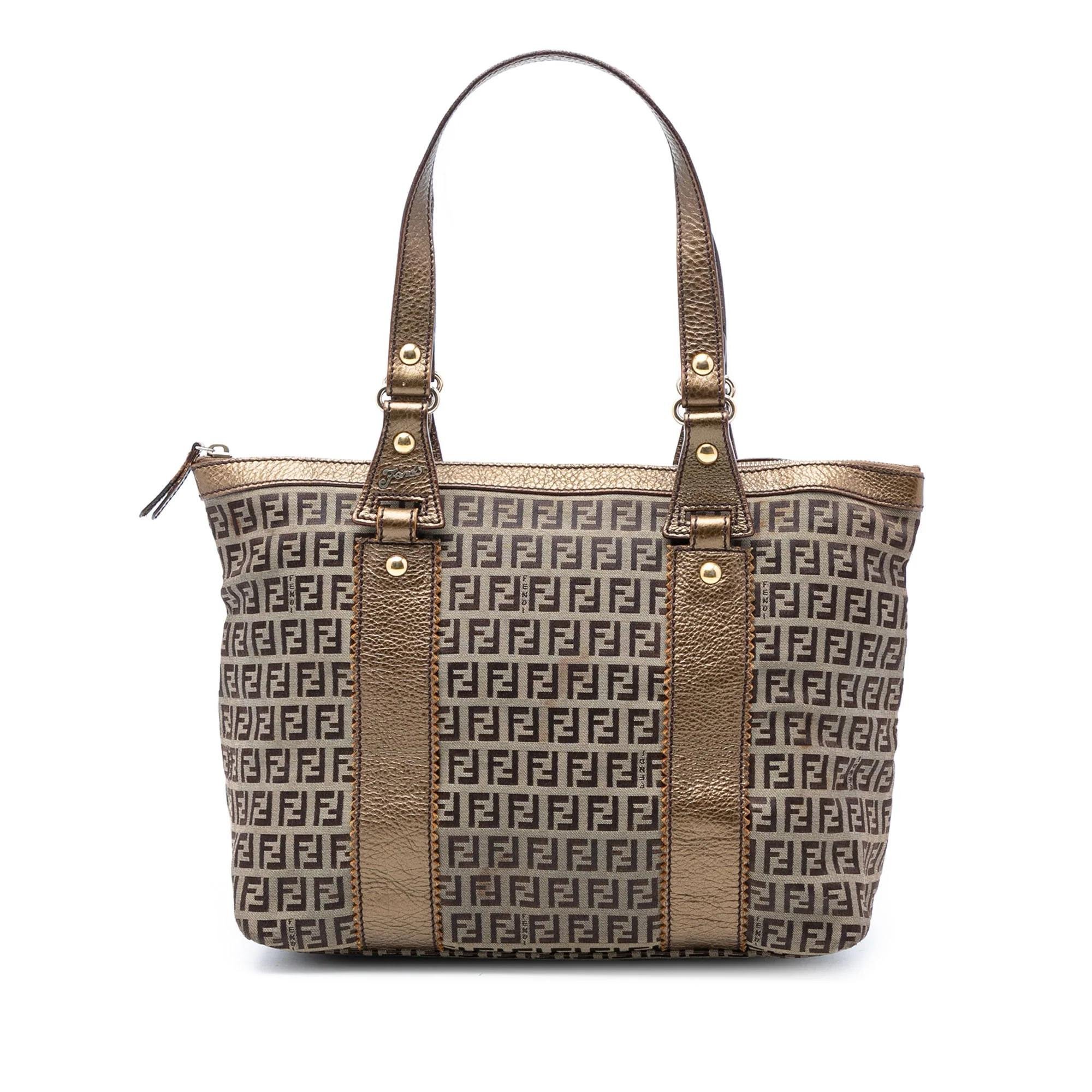Pocket leather tote
