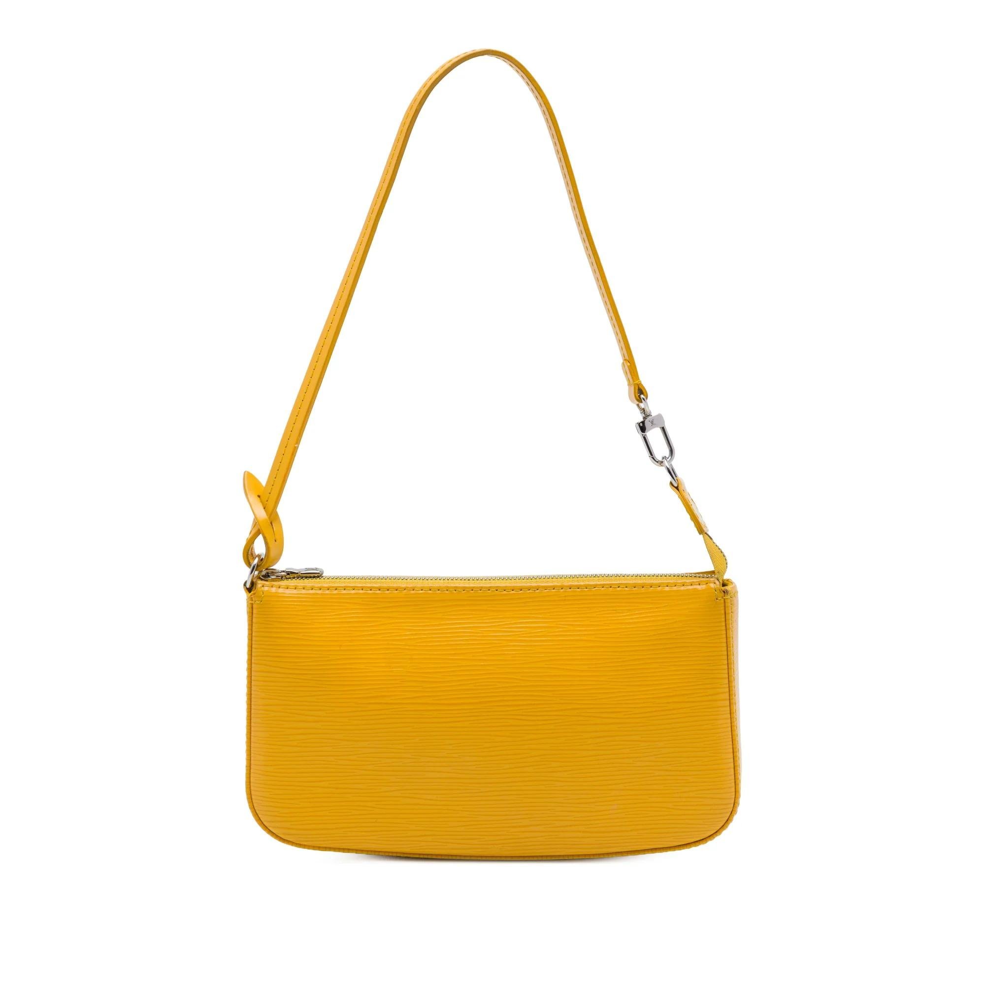 Pochette Accessoire leather handbag