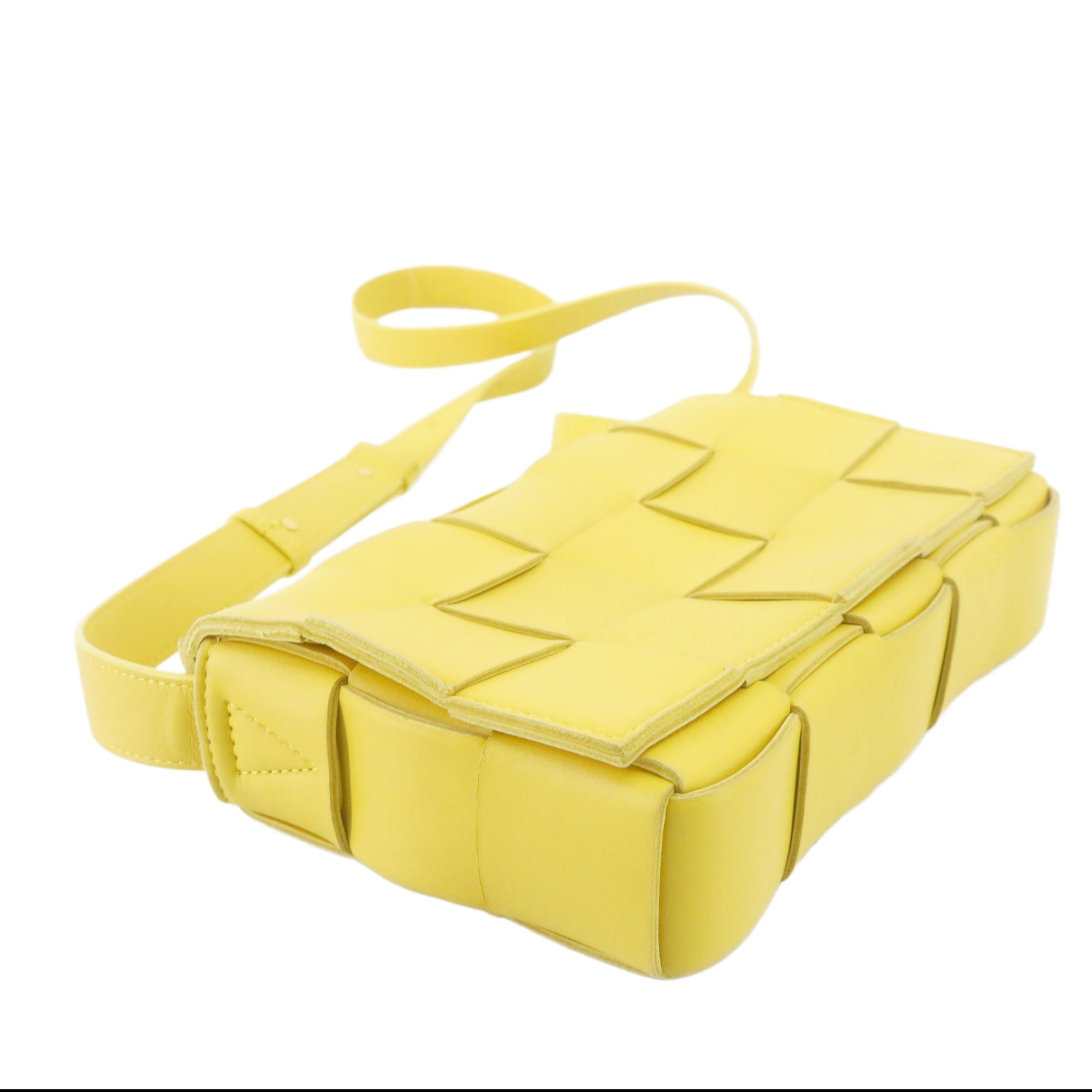 Bottega Veneta Cassette leather handbag