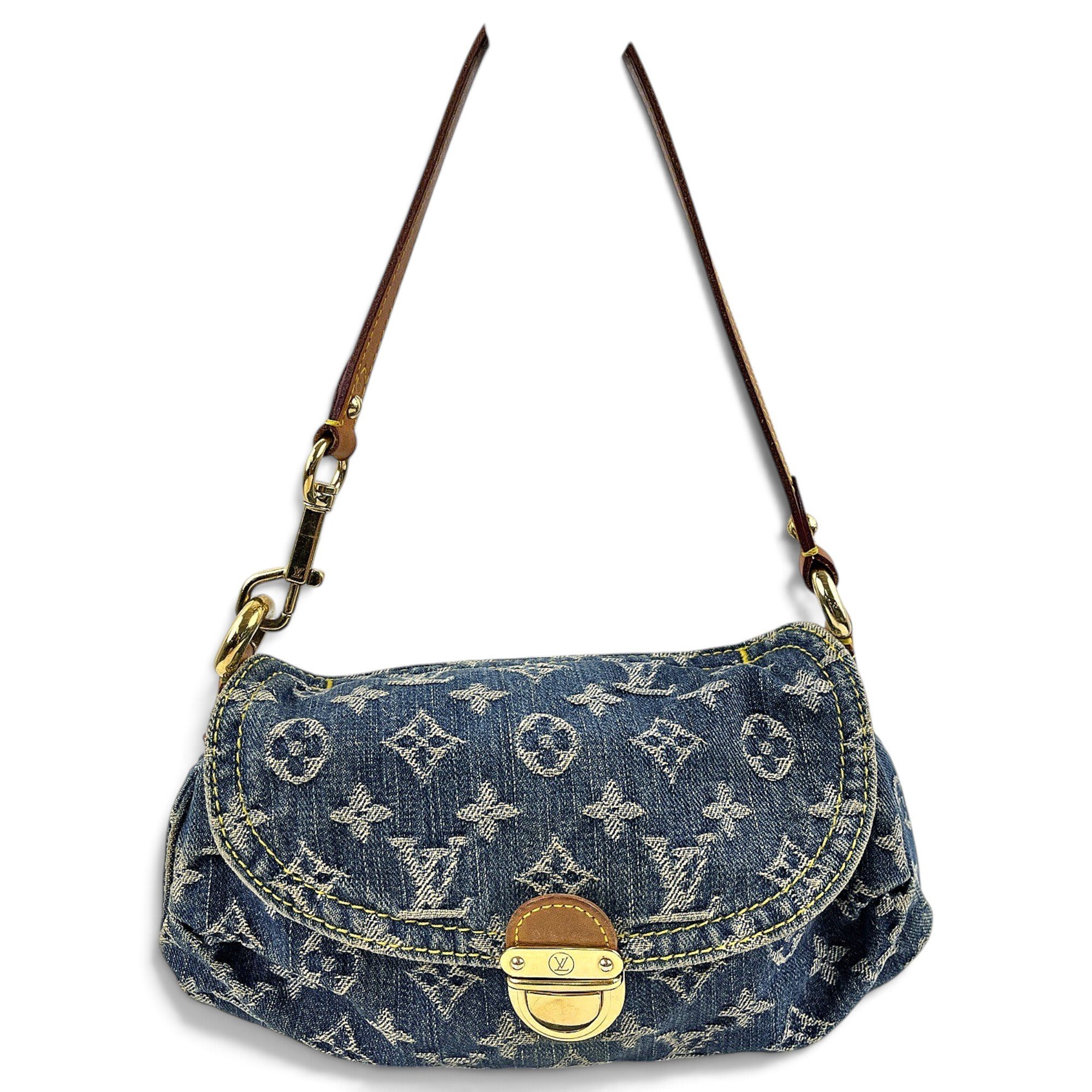 Pleaty cloth handbag