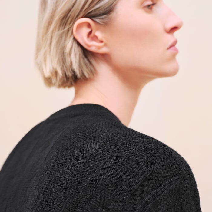 Noir "H" Short-sleeve Sweater