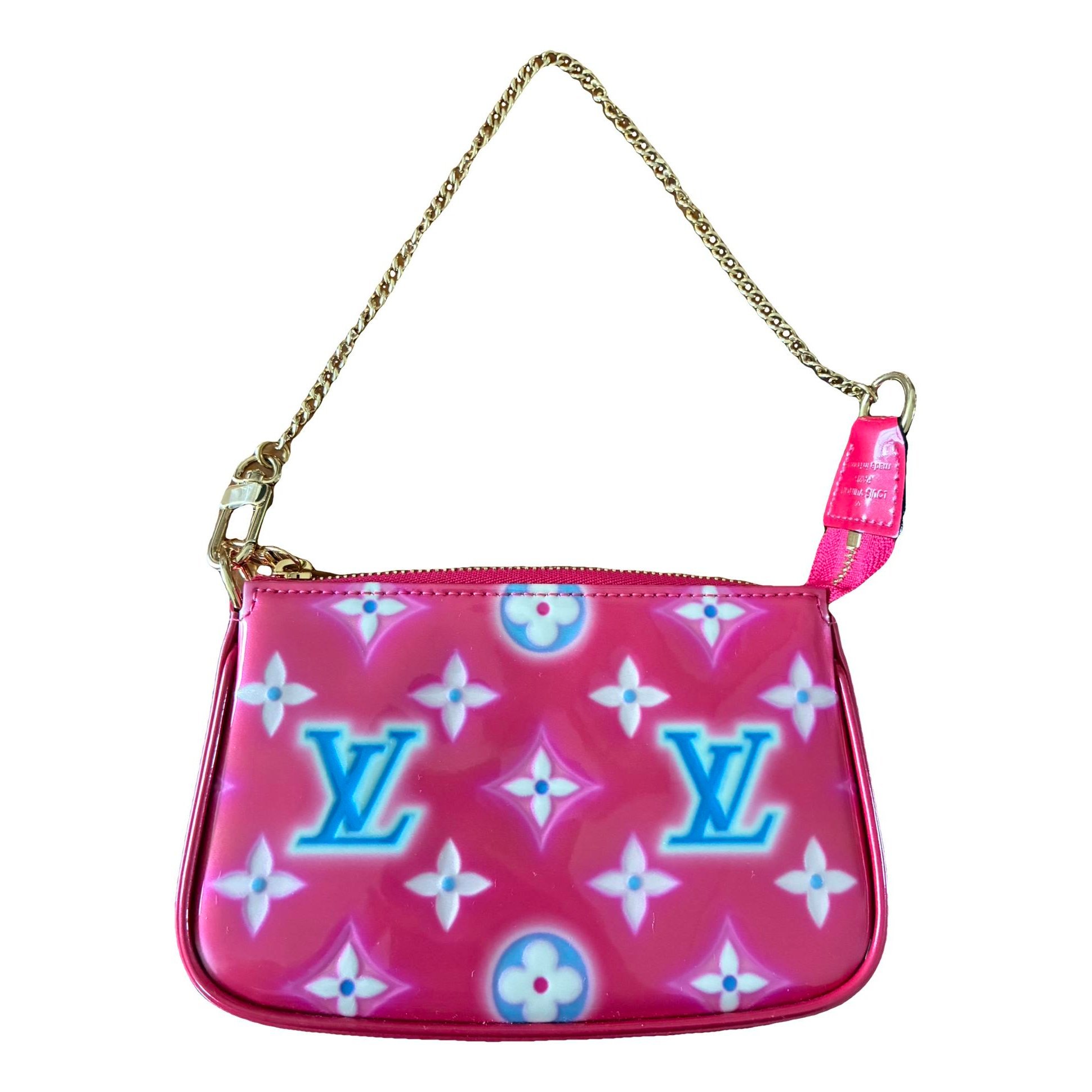 Louis Vuitton Pochette Accessoire leather handbag