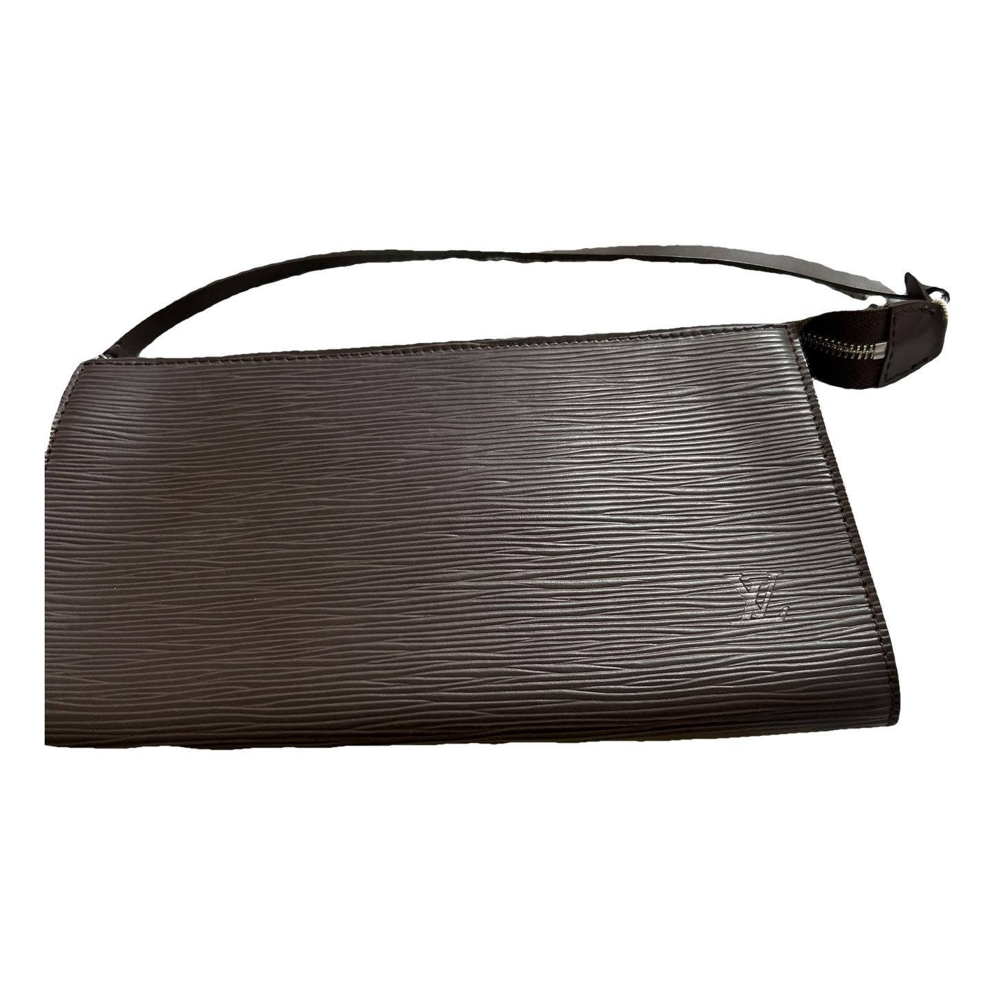 Pochette Accessoire leather handbag