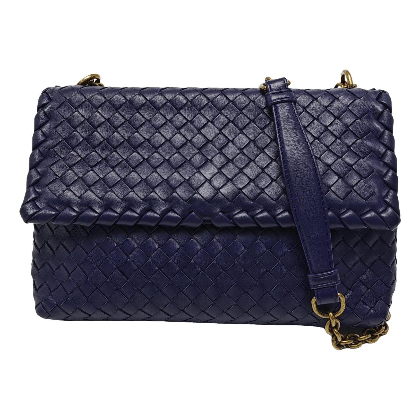 Bottega Veneta Point leather crossbody bag