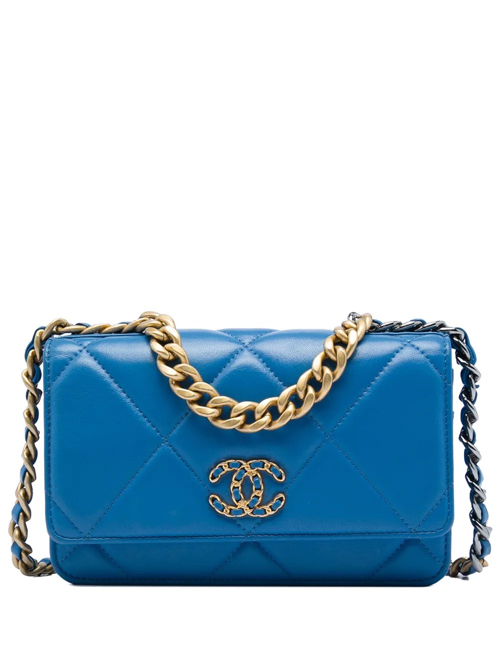 2019 Quilted Lambskin 19 Wallet On Chain satchel