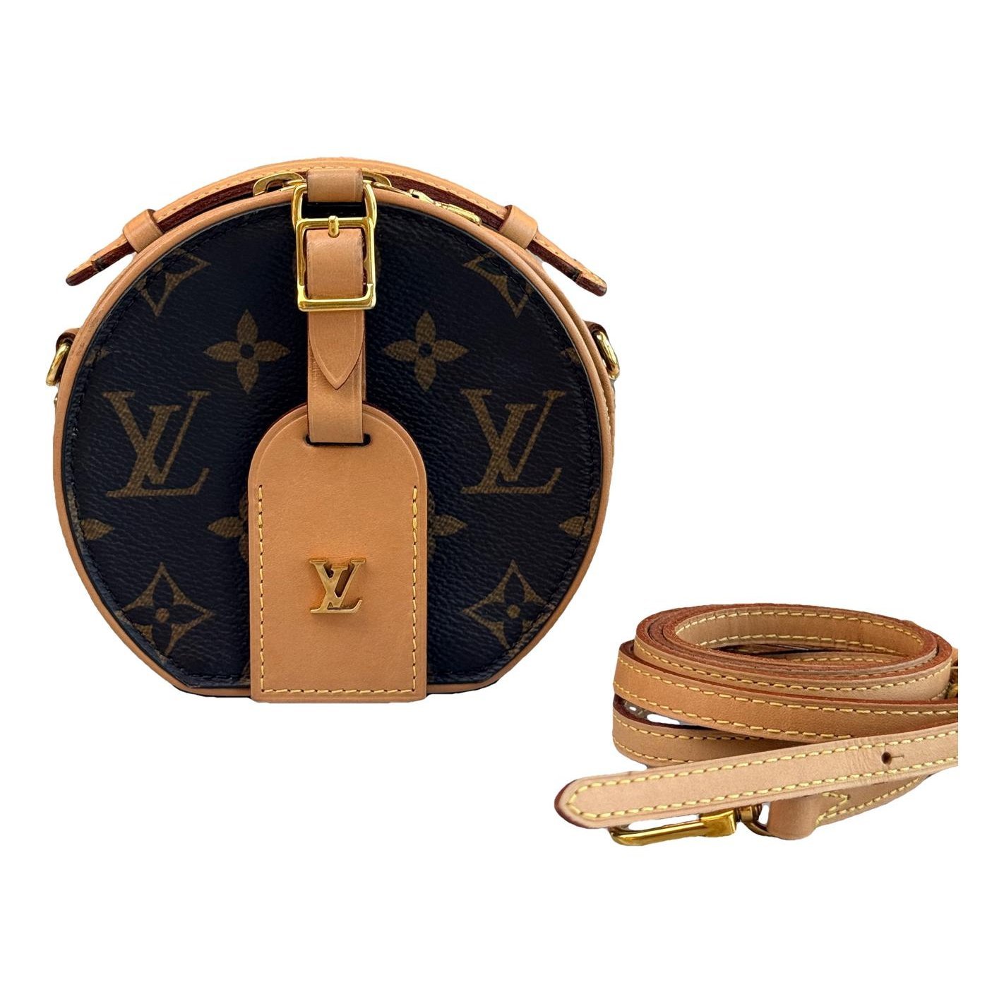 Boîte chapeau souple leather crossbody bag
