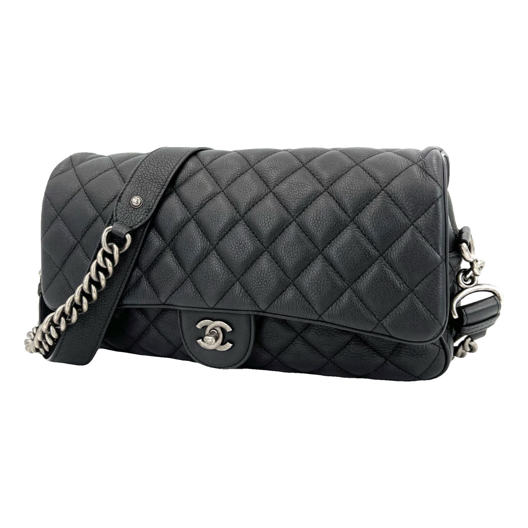 Timeless/Classique leather crossbody bag