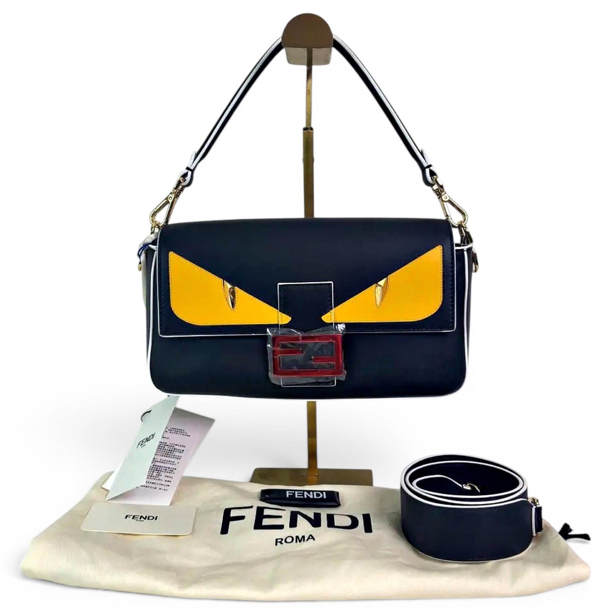 Baguette leather handbag