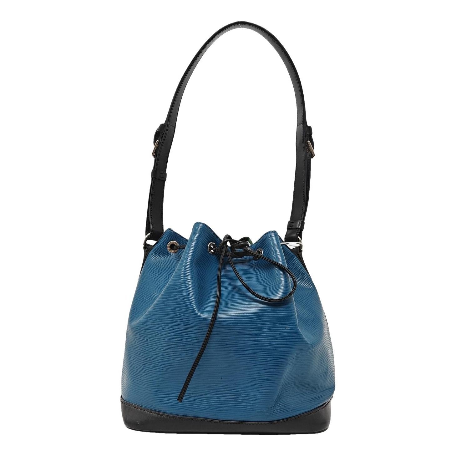 Nano Noé leather handbag