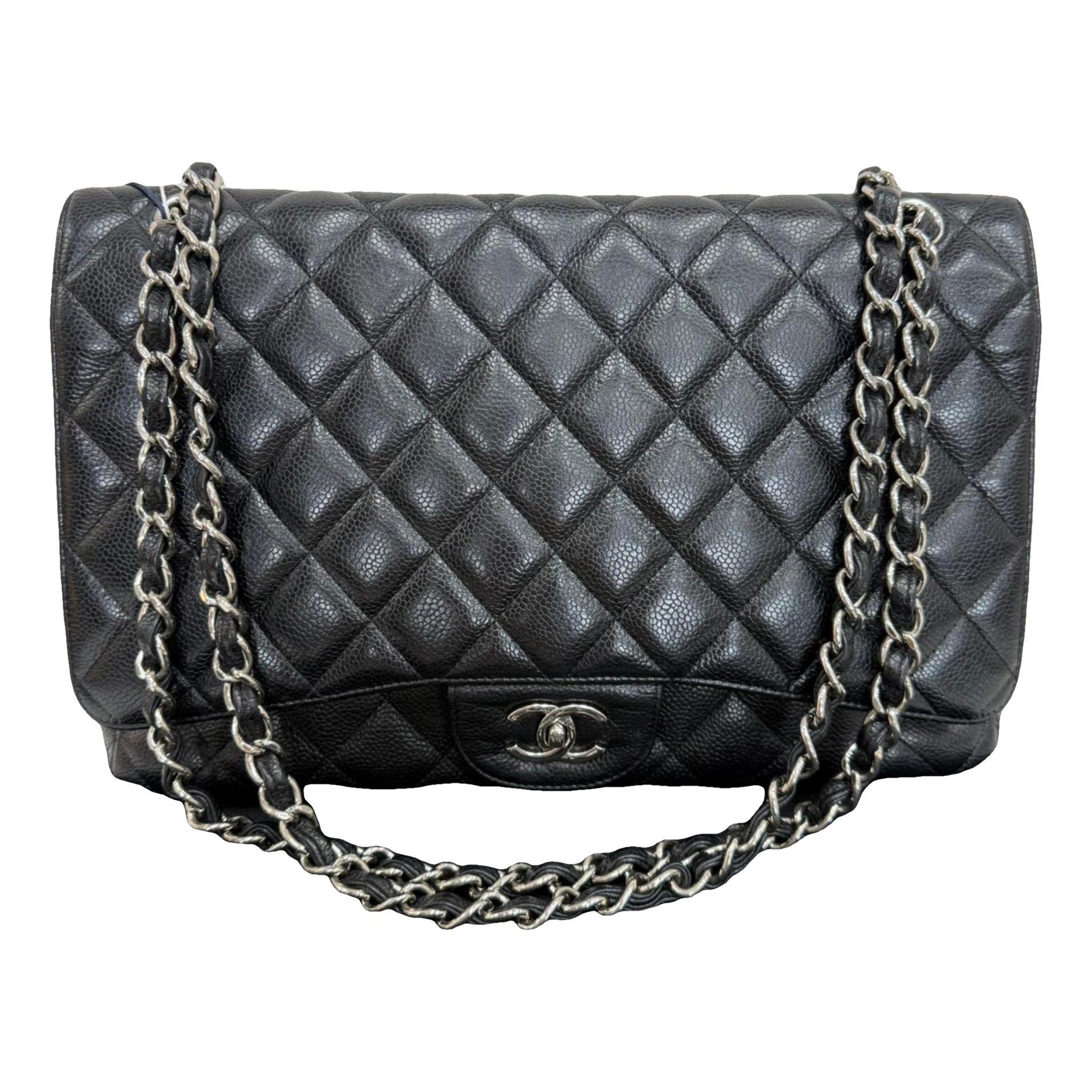 Timeless/Classique leather crossbody bag