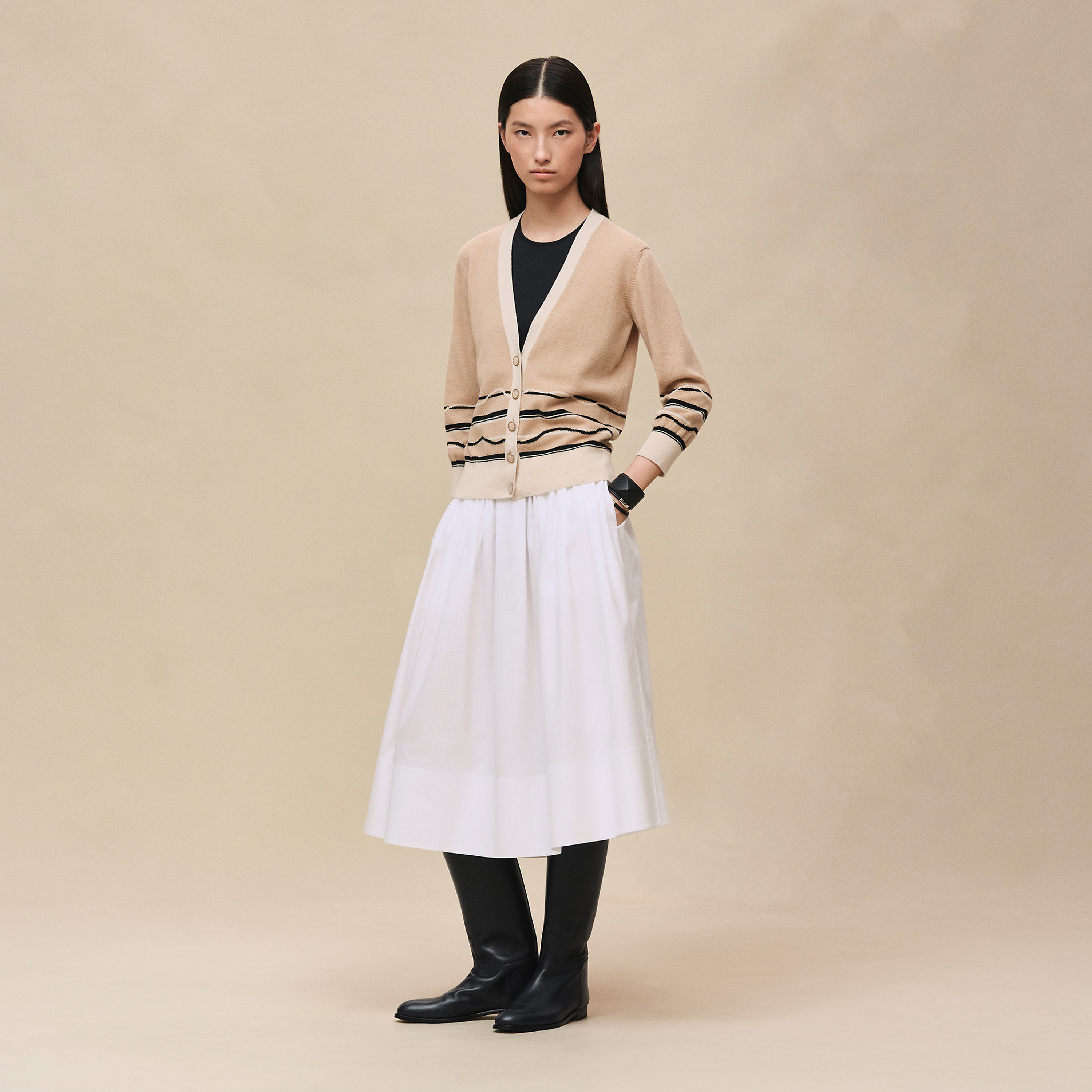 Long-sleeve cardigan