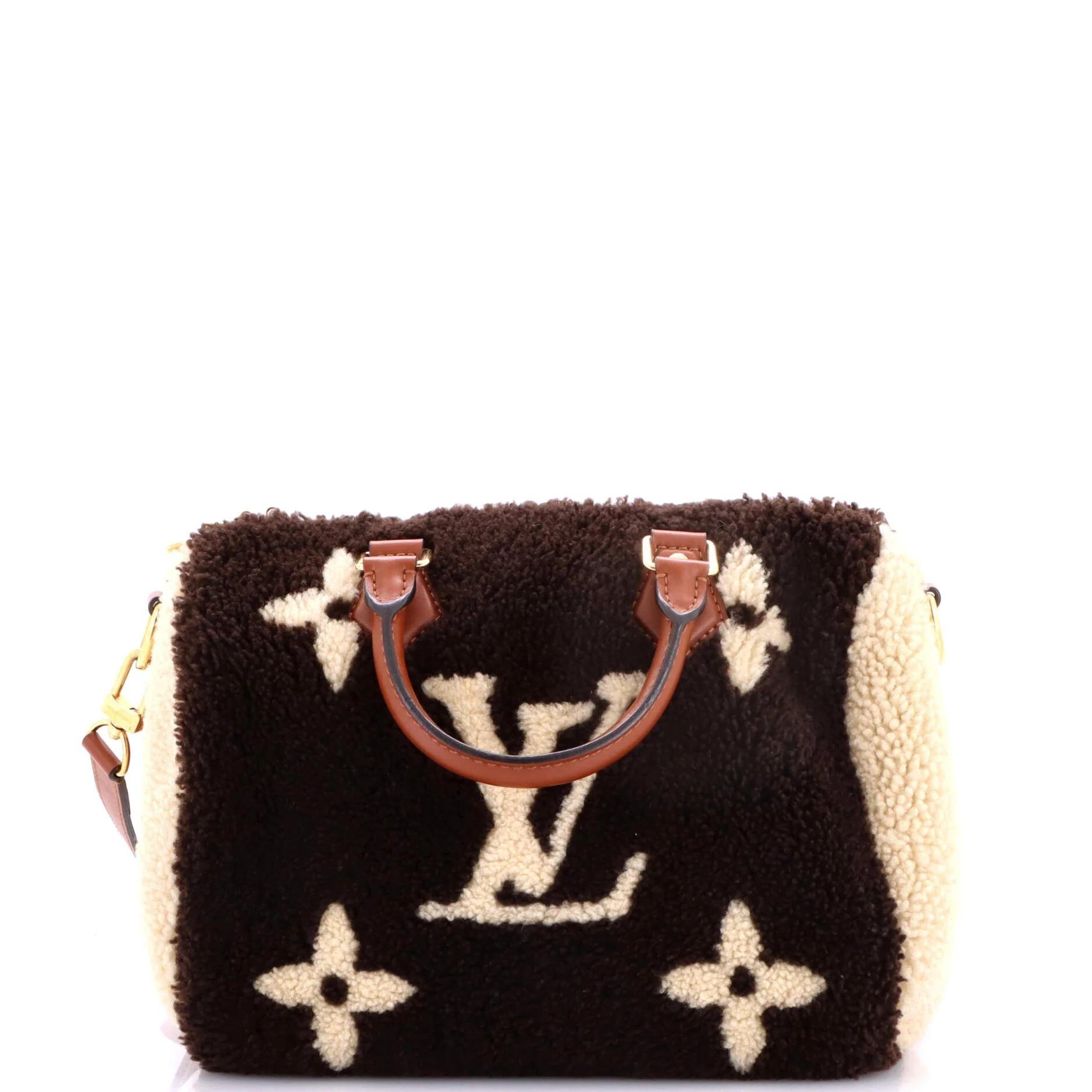Cloth satchel