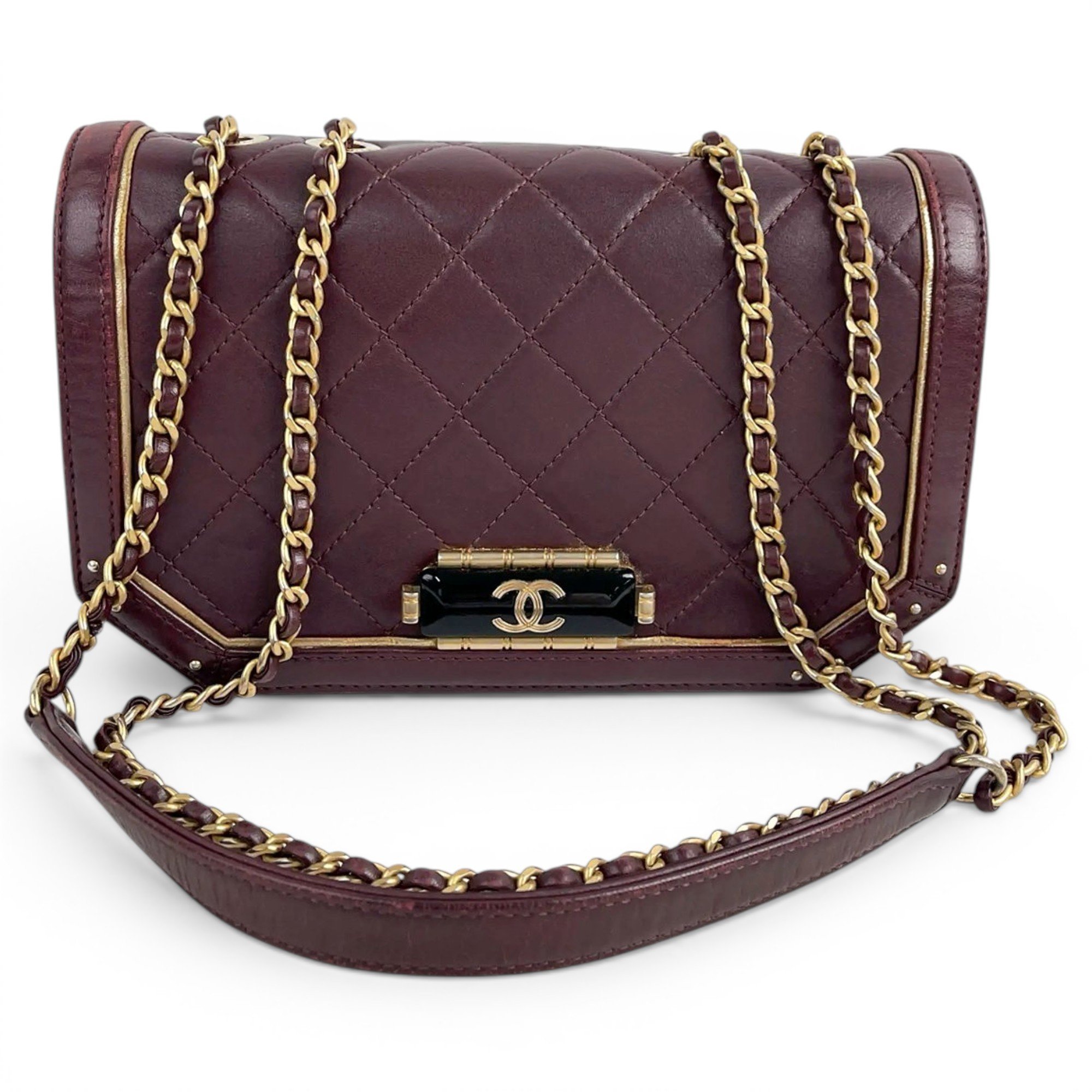Chic With Me leather handbag