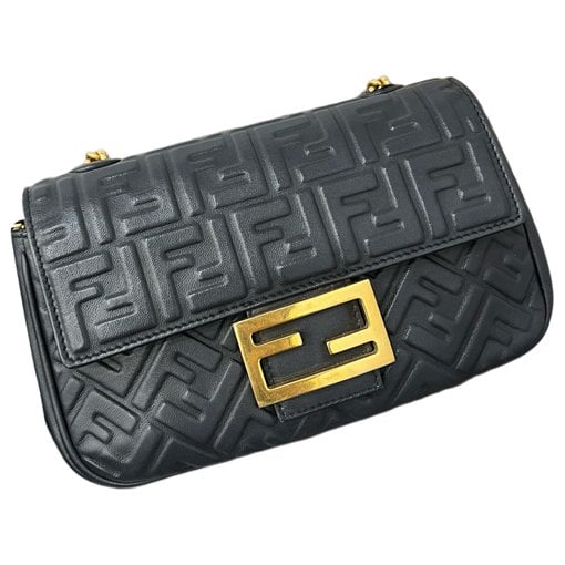 Baguette leather handbag