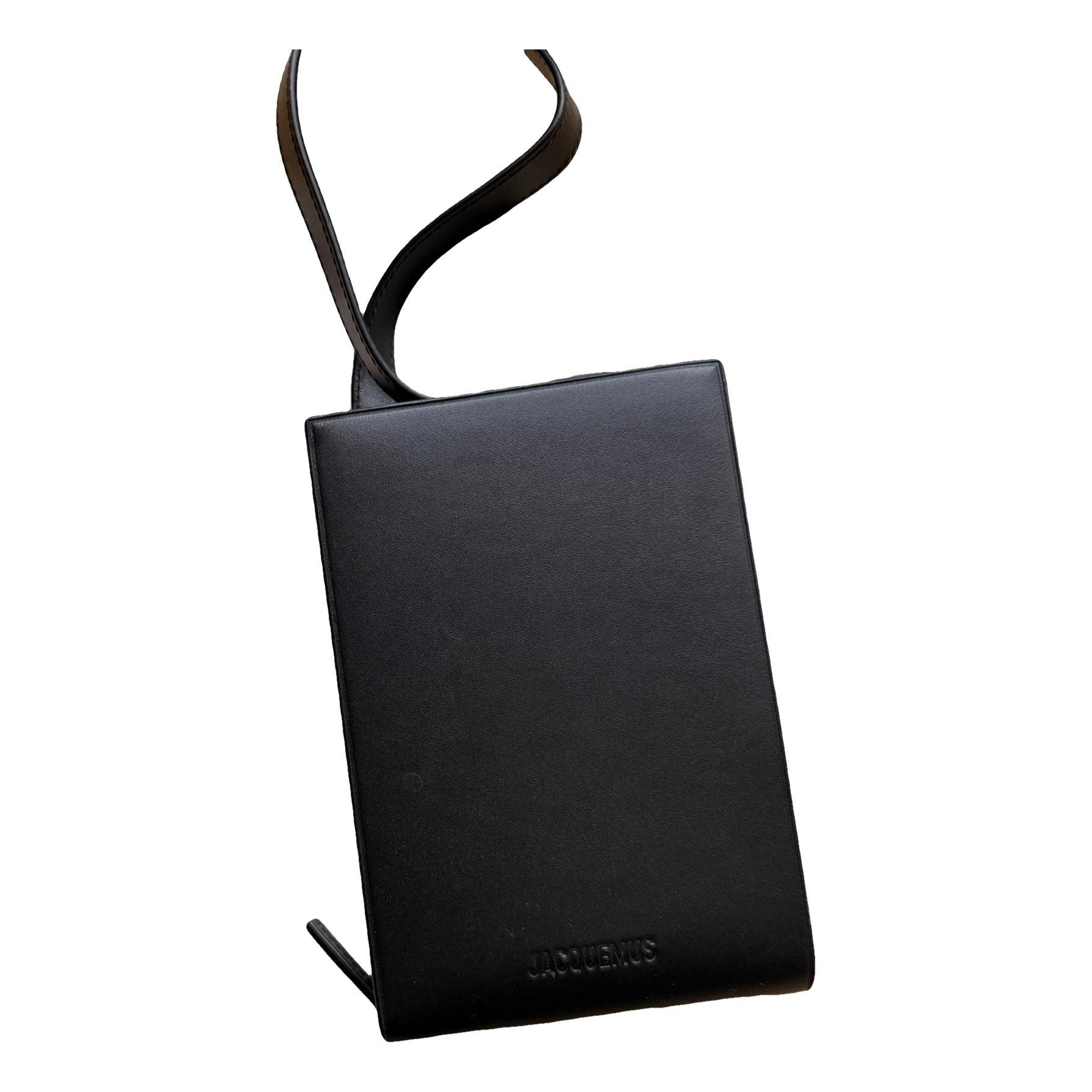 Leather bag