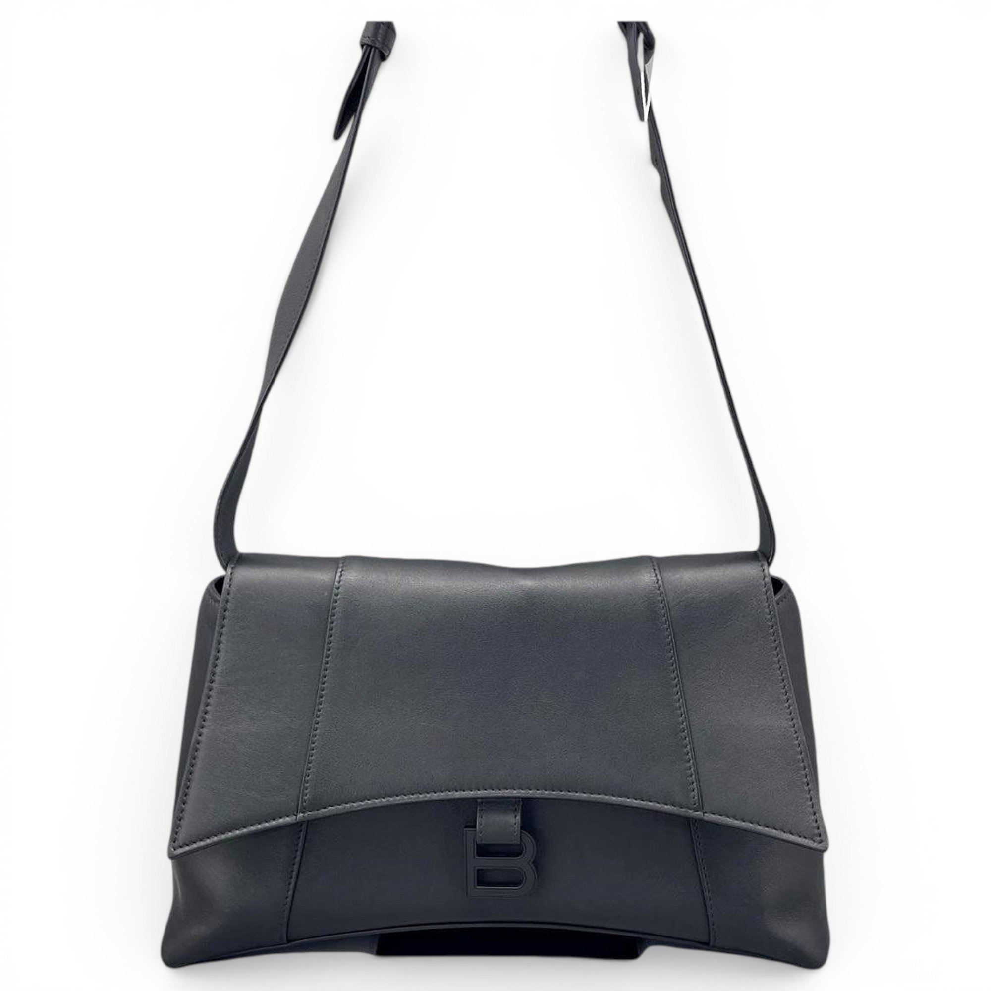 Crush leather handbag