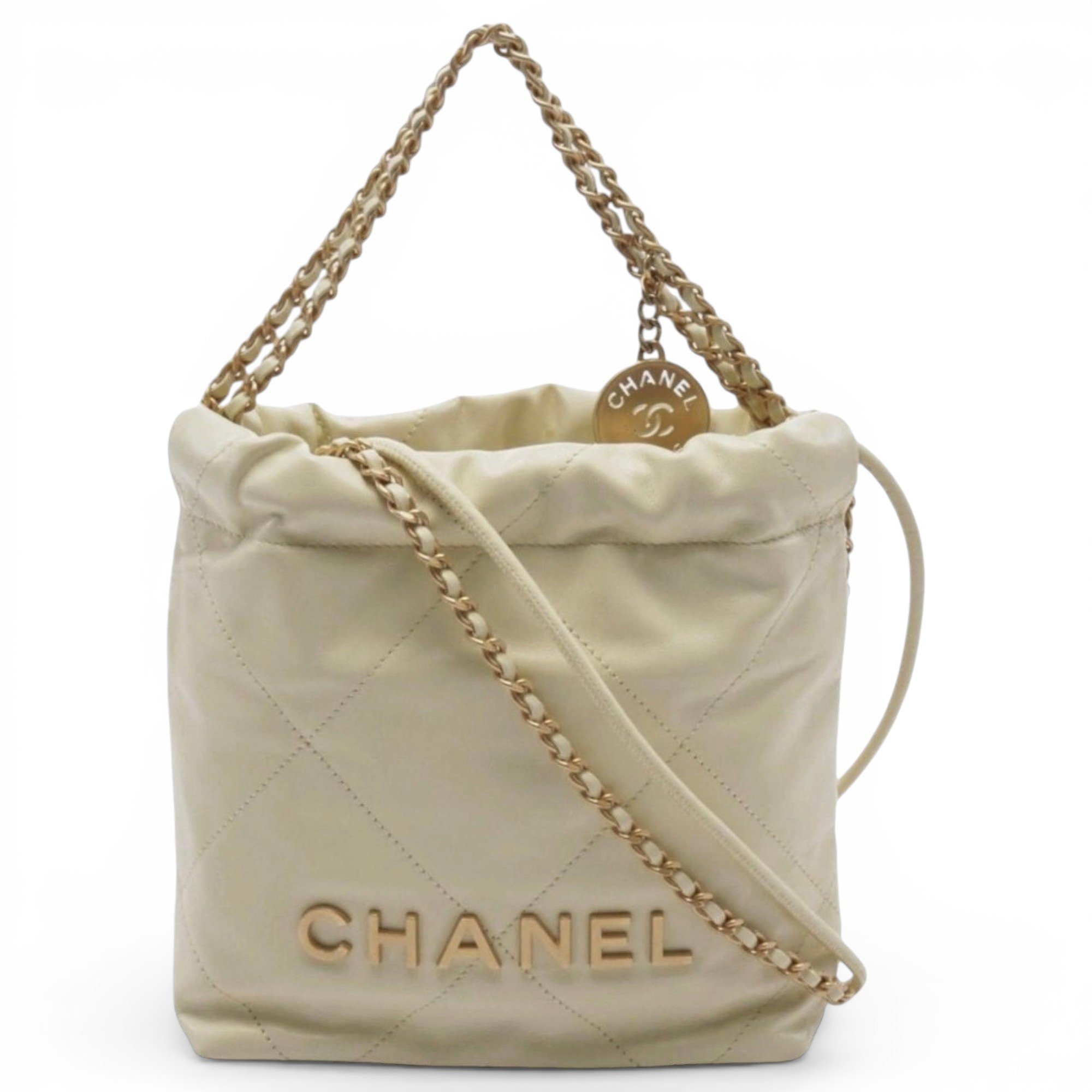Chanel 22 leather handbag